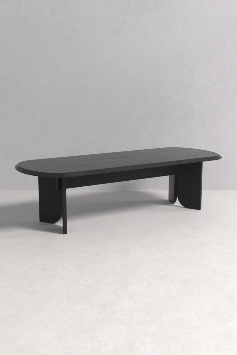 Agata dining table