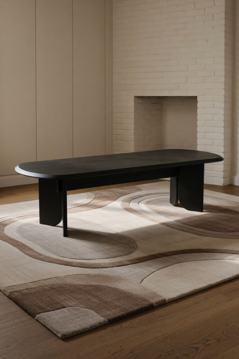 Agata dining table
