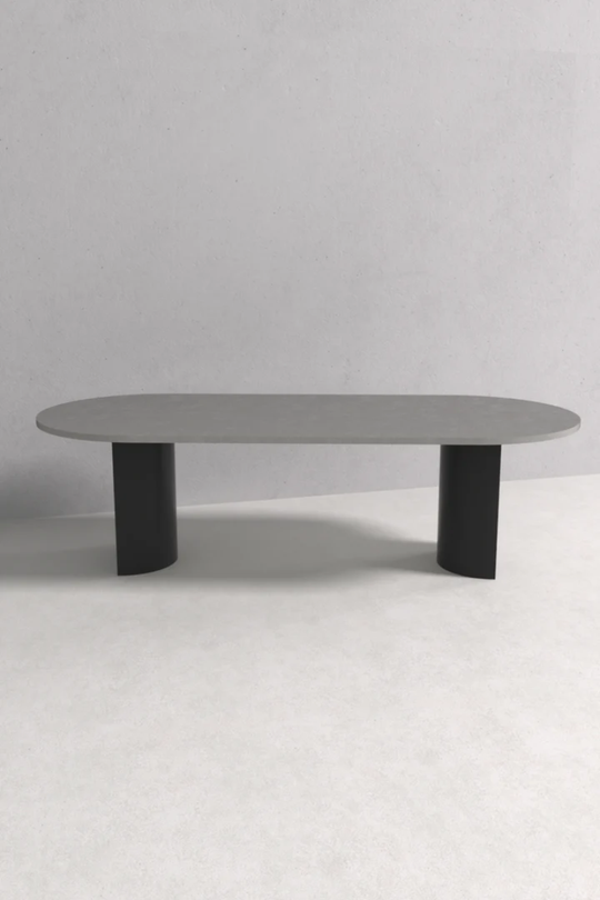 Onda dining table