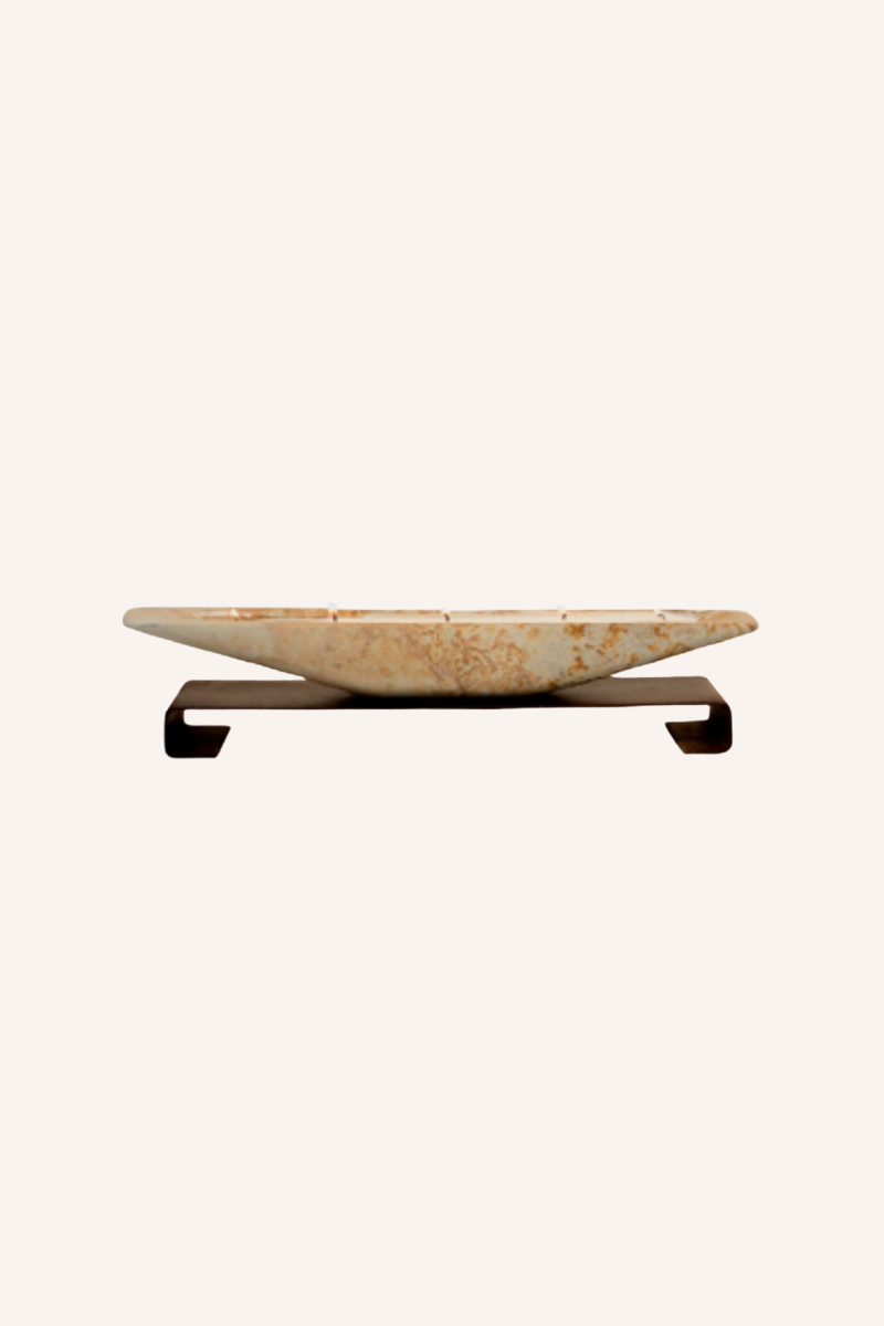 Piragua 50 with base and sail