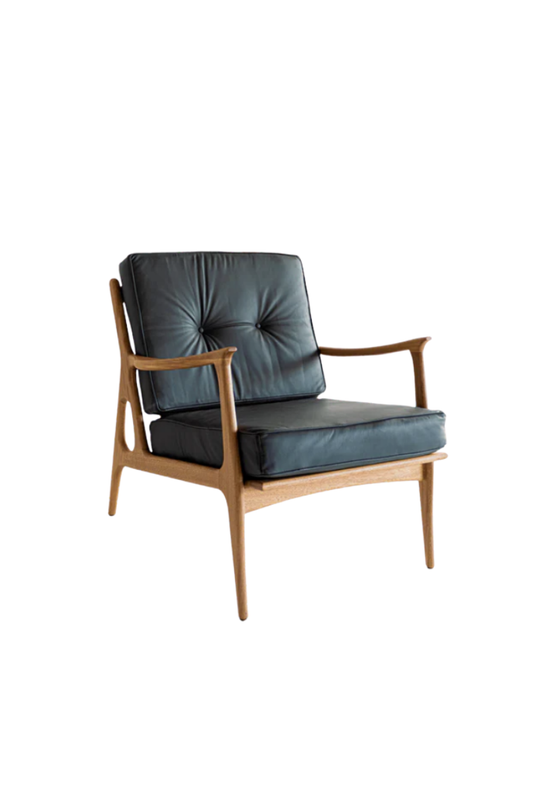 Saimma leather armchair