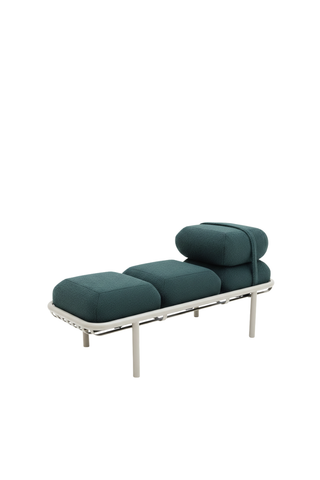 Regal Enclosure Chair