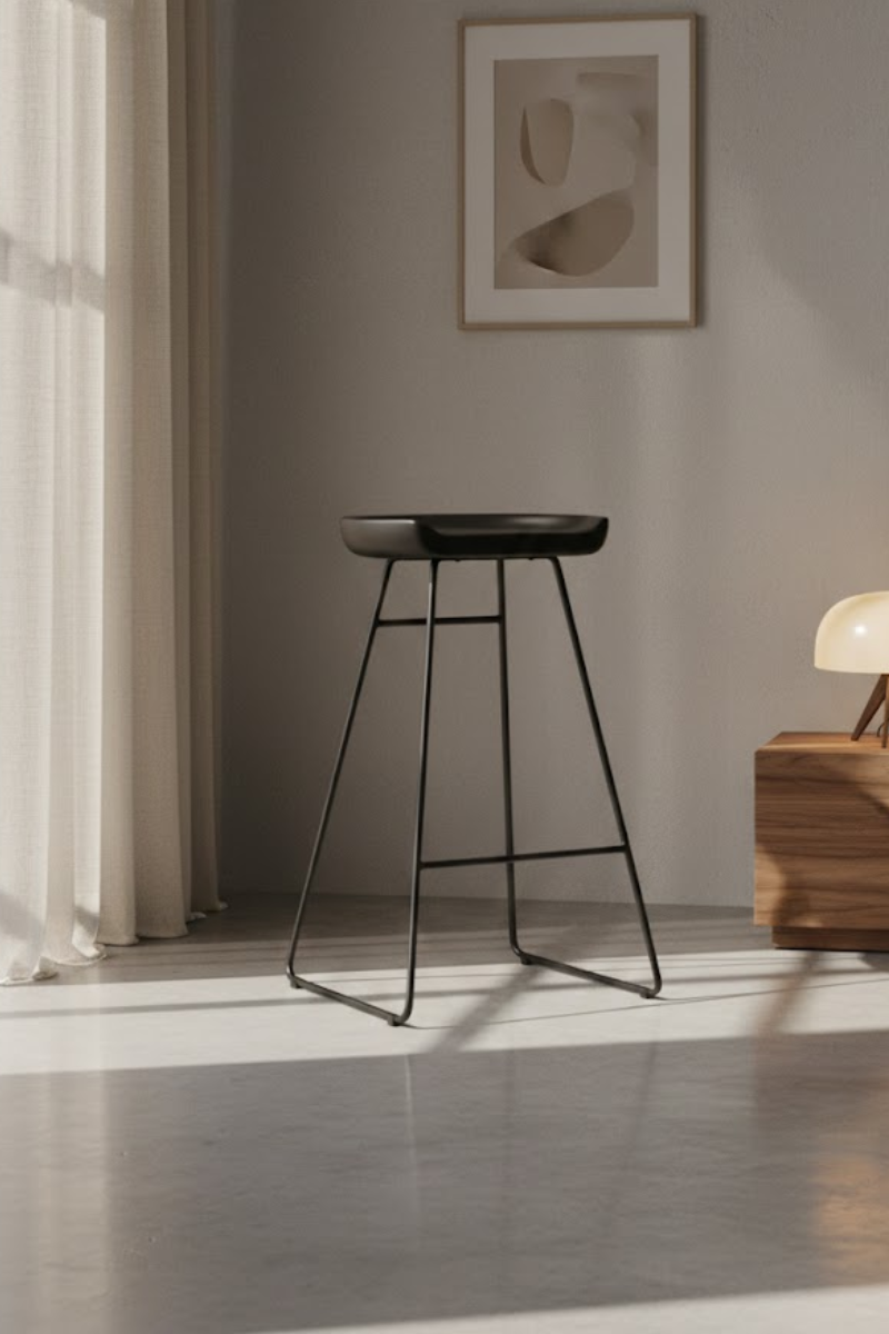 Regent’s Stool Chair